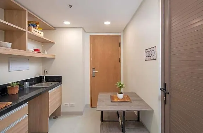 Hotel The Grid Co Living Managed By Hii Manila