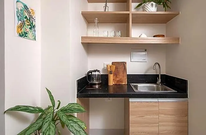 The Grid Co Living Managed By Hii 3* Manila